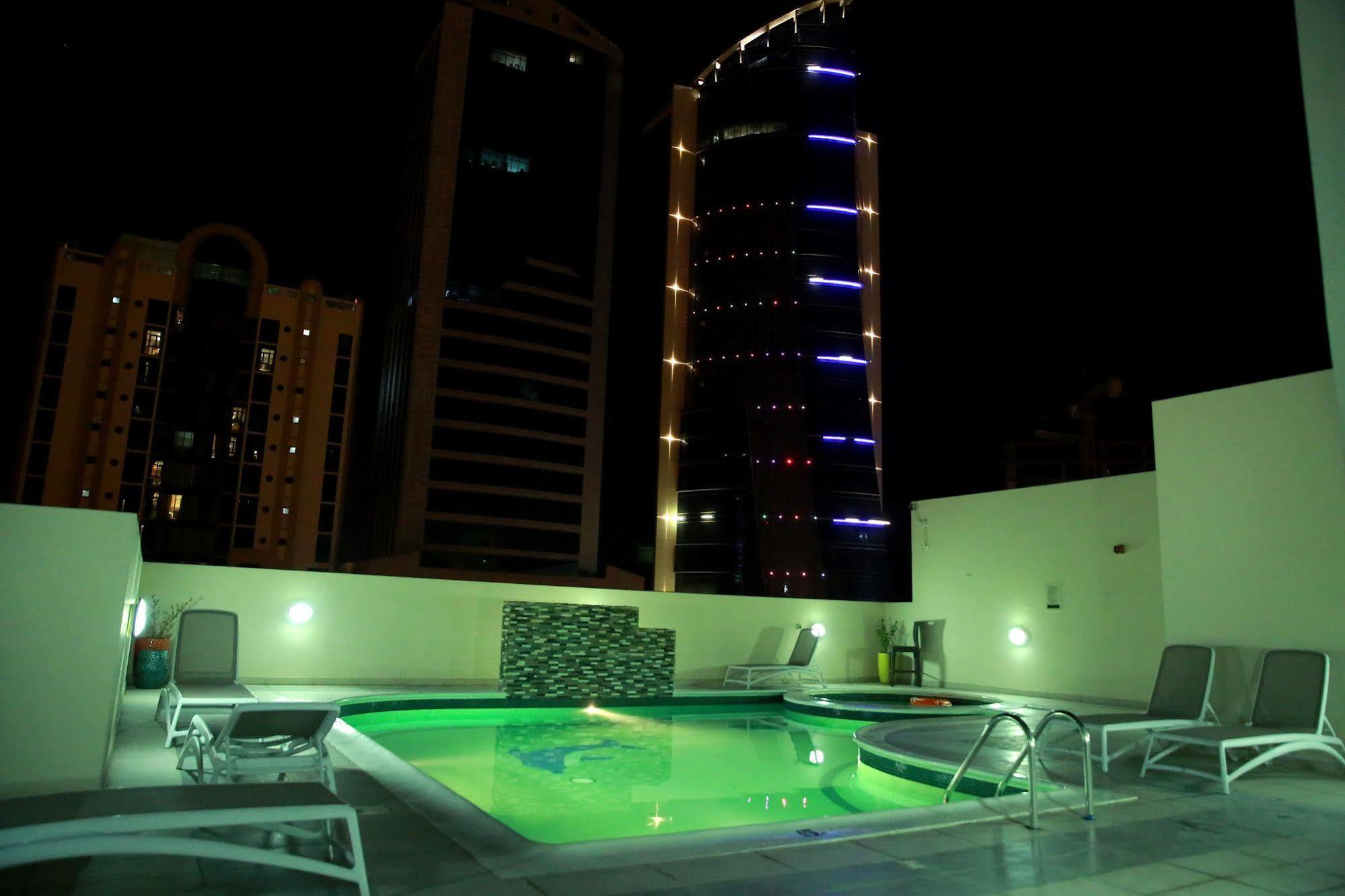 Seef Avenue Suites Manáma Kültér fotó